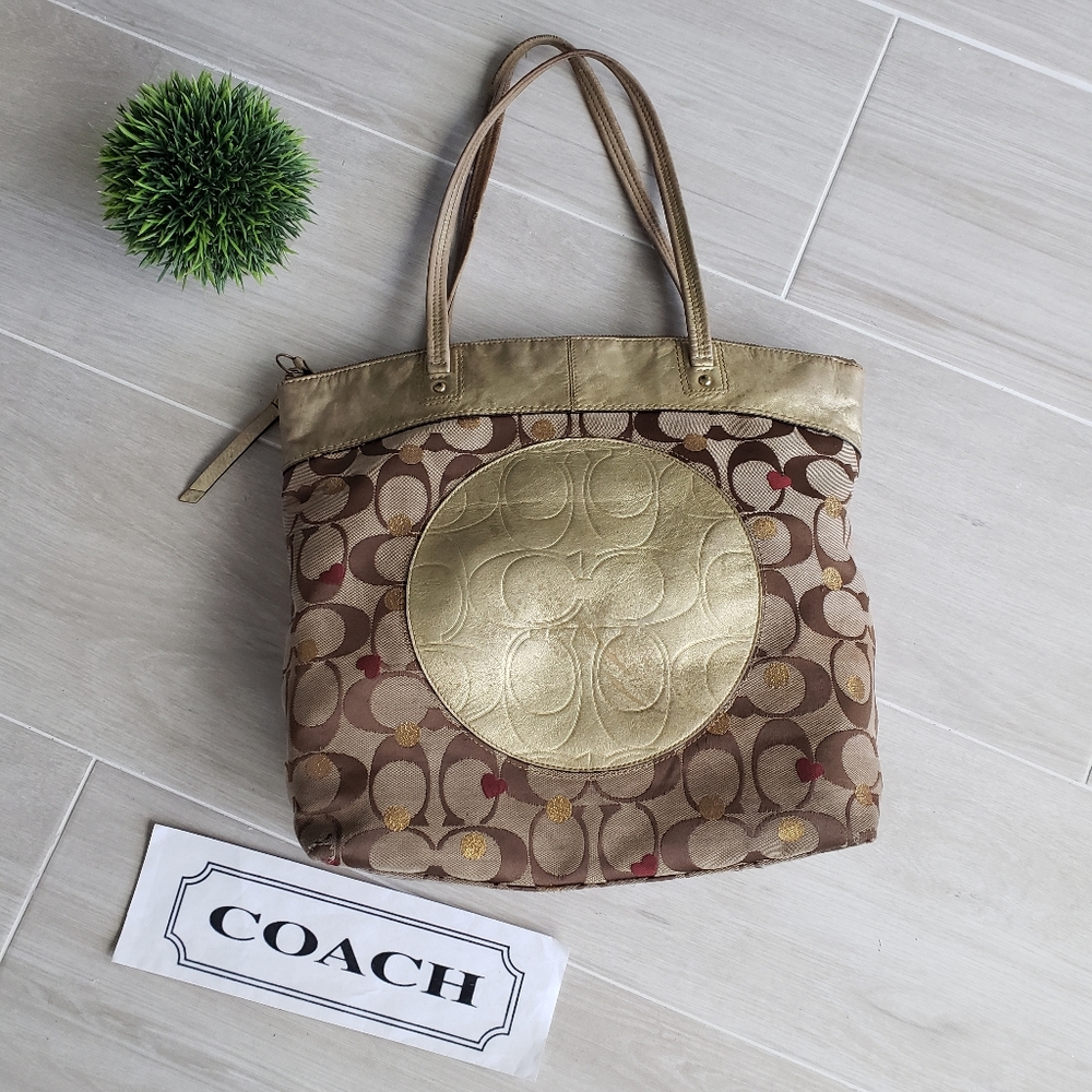 COACH Tote